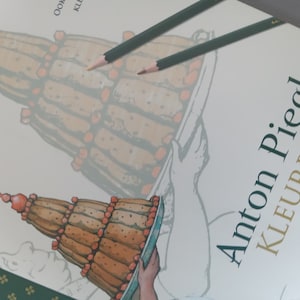 Anton Pieck Coloringbook , Dutch nostalgic drawings , childhood memories , arts and crafts , ondermoedersparapluu, cards for framing