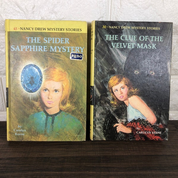 Nancy Drew Mystery Storeis, 30 - The Clue of the Velvet Mask, 45 - The Spider Sapphire Mystery, Carolyn Keene