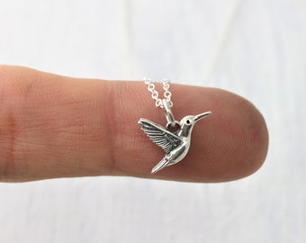 Hummingbird Necklace Sterling Silver Bird Necklace, Hummingbird Jewelry, Small Silver Bird Jewelry, Tiny Hummingbird Pendant Necklace