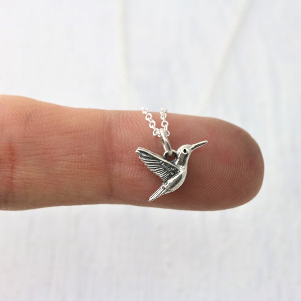 Hummingbird Necklace Sterling Silver Bird Necklace, Hummingbird Jewelry, Small Silver Bird Jewelry, Tiny Hummingbird Pendant Necklace