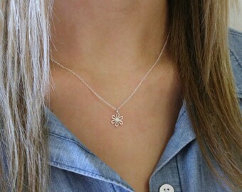 Tiny Daisy Necklace - Sterling Silver Small Daisy Necklace - Flower Necklace - Floral Jewelry -Garden Wedding -Flower Girl Gift -Bridesmaids