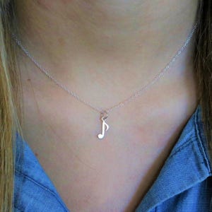 Collier note de musique en argent, cadeau note de musique en argent pour amateur de musique, cadeau pour elle, collier note en argent sterling, cadeau pour musicien chanteur
