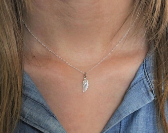 Collar de alas de ángel de plata esterlina, collar de alas de ángel de plata, collar de condolencias, joyería para la pérdida de un bebé, collar para un aborto espontáneo