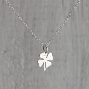Cadeaux porte-bonheur, collier trèfle à quatre feuilles en argent breloques porte-bonheur, bijoux feuille de trèfle, collier porte-bonheur collier trèfle en argent sterling image 5