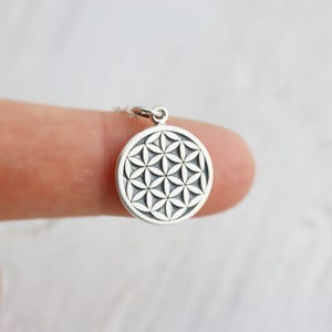 Collar Flor de la Vida - Collar Flor de la Vida en Plata de Ley - Amuleto Flor de la Vida - Joyería Espiritual - Collar de Yoga Geometría Sagrada
