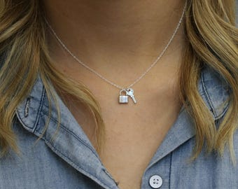 Kleine slot- en sleutelketting, sterlingzilveren hangslotketting Love slot- en sleutelsieraden hangslot en sleutel- en slotketting slot- en sleutelbedel