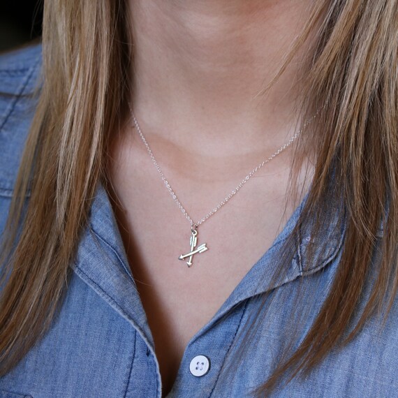 Best friend arrow best sale necklace