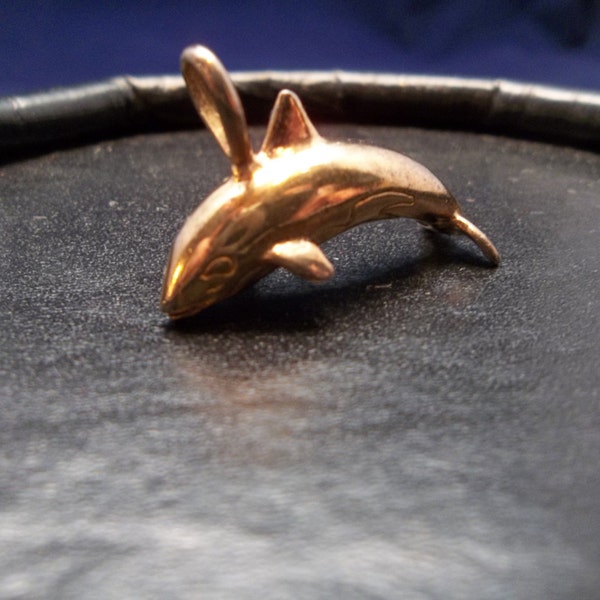 Vintage 10K Gold Plate Dolphin Pendent