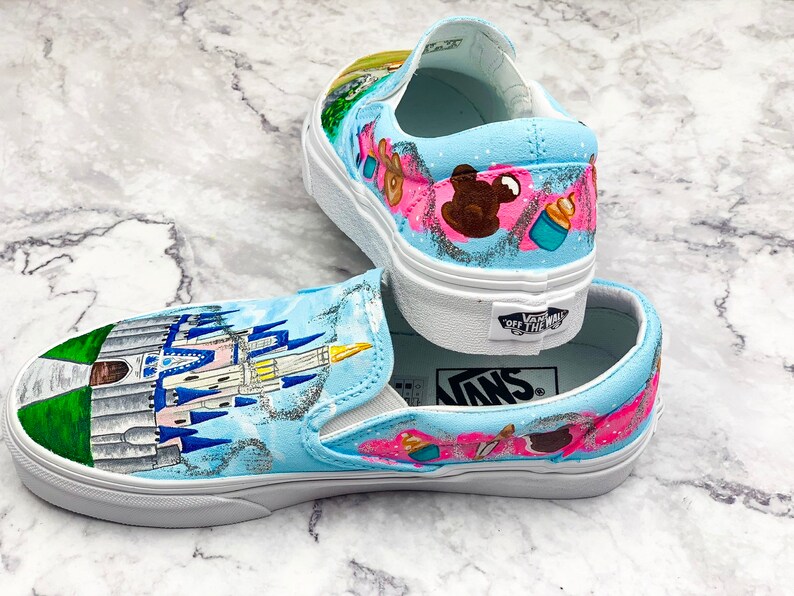 Disney Castle /& Lady and the Tramp Painted Shoes