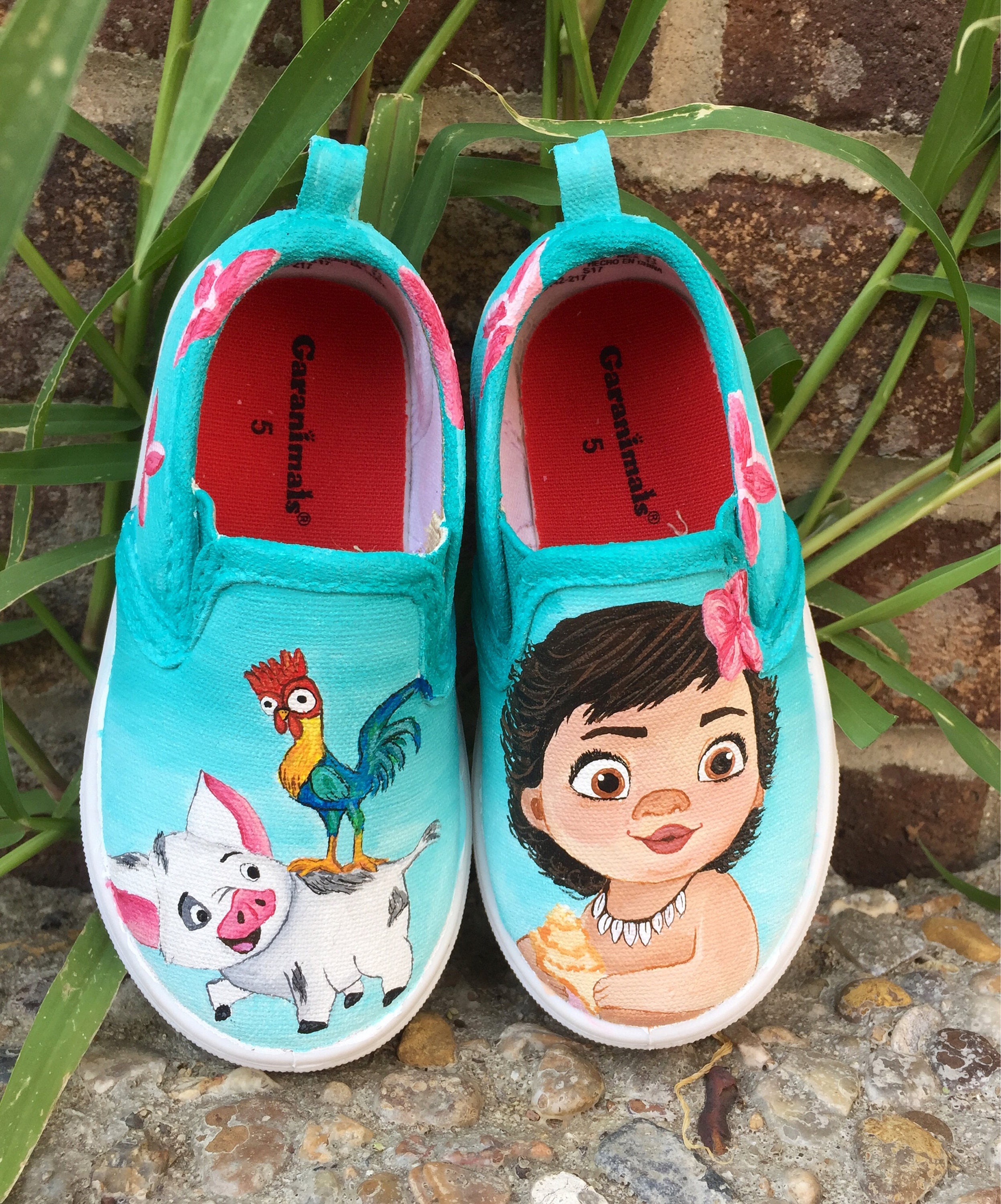 Baby Moana painted shoes | Etsy