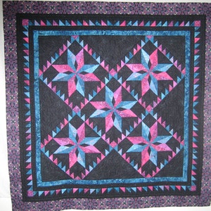 Estrella paper pieced quilt pattern in 2 sizes