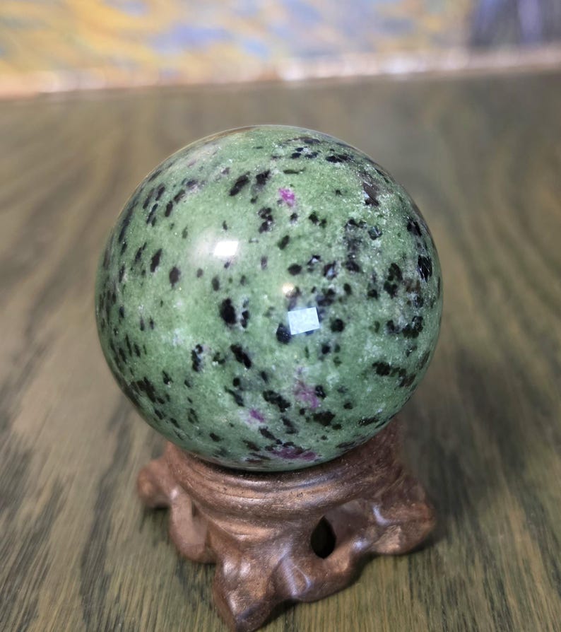 Esfera de zoisita rubi imagem 4