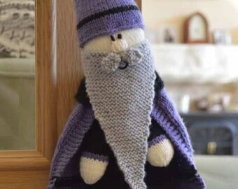 Wizard Baggles Bag Knitting Pattern: Magical Backpack