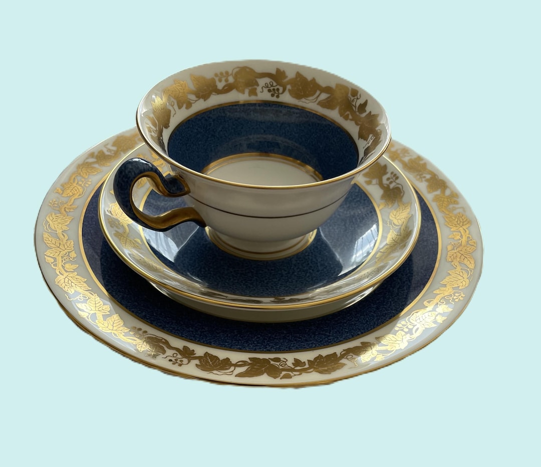 Wedgwood Porzellan England Set 3-teilig Serie ' Powder Blue ' - Etsy Canada