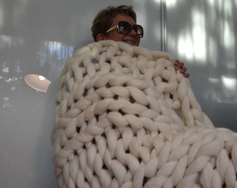 HAND KNITTED 100% MERINOwool Blanket Chunky Blanket cozy wool Blanket