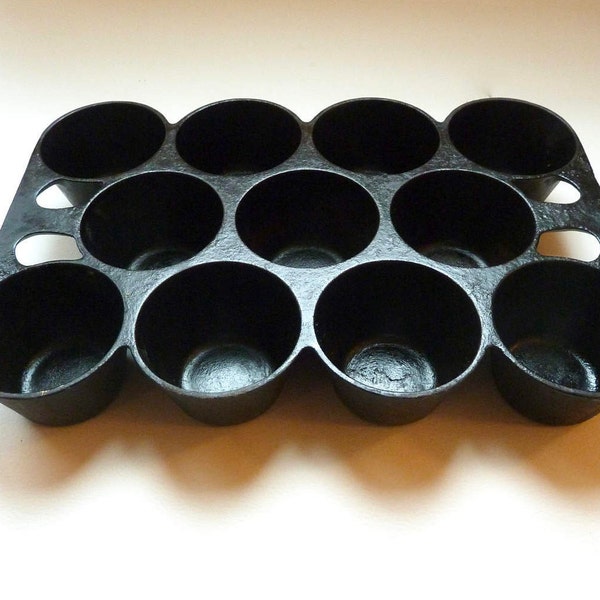 RESERVED FOR C -- Vintage Cast Iron Gem Pan - Griswold #10 Muffin Pan  - Vintage Griswold Cast Iron Muffin Pan - Country Kitchen