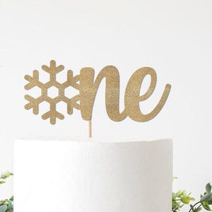 Winter Onederland Decorations One Cake Topper Snowflake, Winter Wonderland 1st Birthday Decor, Cake Smash Decoration, Snow, December