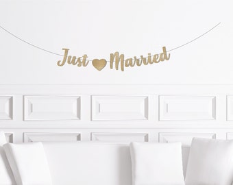 Just Married Banner Garland Sign, Newlywed Photo Prop, Car Sign, Just Married Wedding Pennant Backdrop