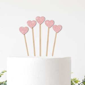 Adorno para tarta con forma de corazón en palitos largos, ideal para San Valentín, fiestas de despedida de soltera, cumpleaños de niña, etc.