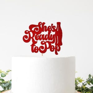She's Ready To Pop Cake Topper, Soda Shoppe Baby Shower Party Sign, Cola Theme Decorations Decor, Supplies Invitation Ideas Checkered Retro immagine 1