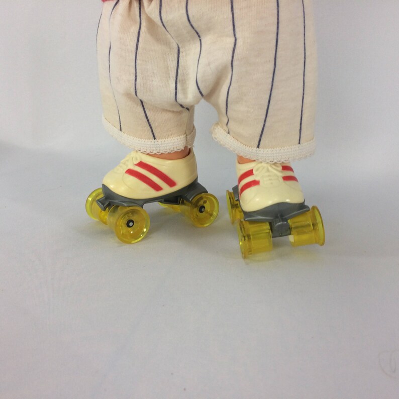 Baby Skates 1980s Roller Skating Doll Wind Up Working Mattel Etsy