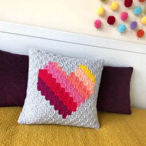Love Heart c2c Crochet Cushion Pattern