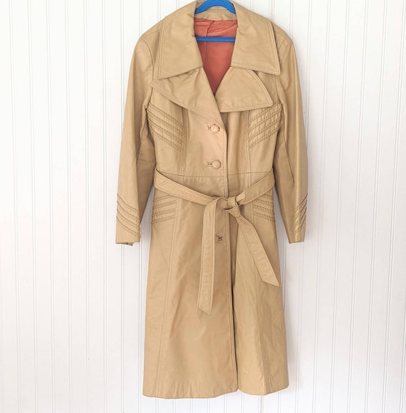 Vintage 1970's Lady's Leather Trench Coat Belted … - image 2