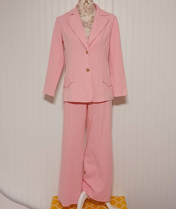 True Vintage 1970s Pink Pant Suit Blazer, Texture… - image 1