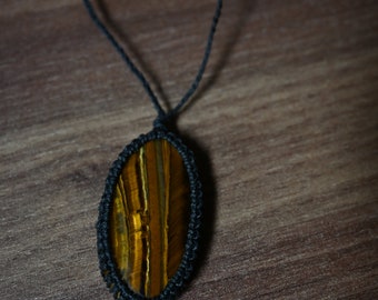 Tigers Eye Macrame Pendant Necklace  ~  Minimalistic ~  Natural Hemp Thread