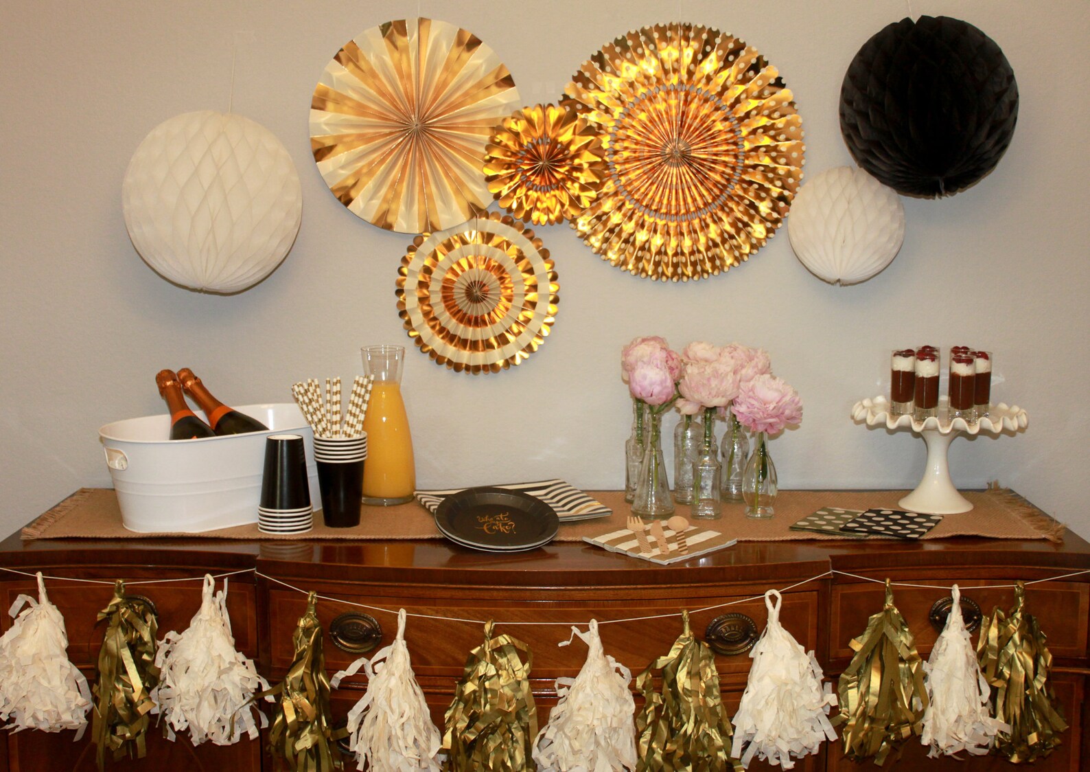 Black and Gold Striped Dinner Plates / Stylish Design Plates / Etsy