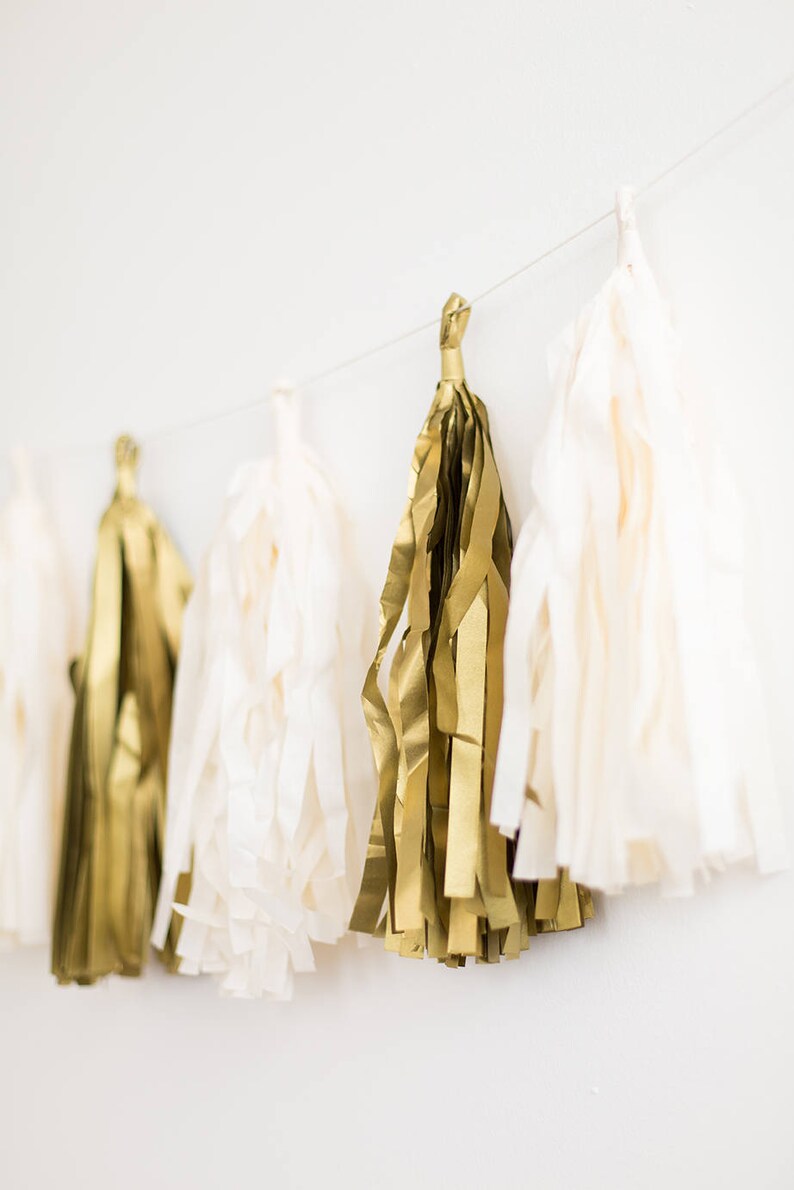 Gold Plate / Gold Embossed Plate / Gold Paper Plate / Gold Etsy