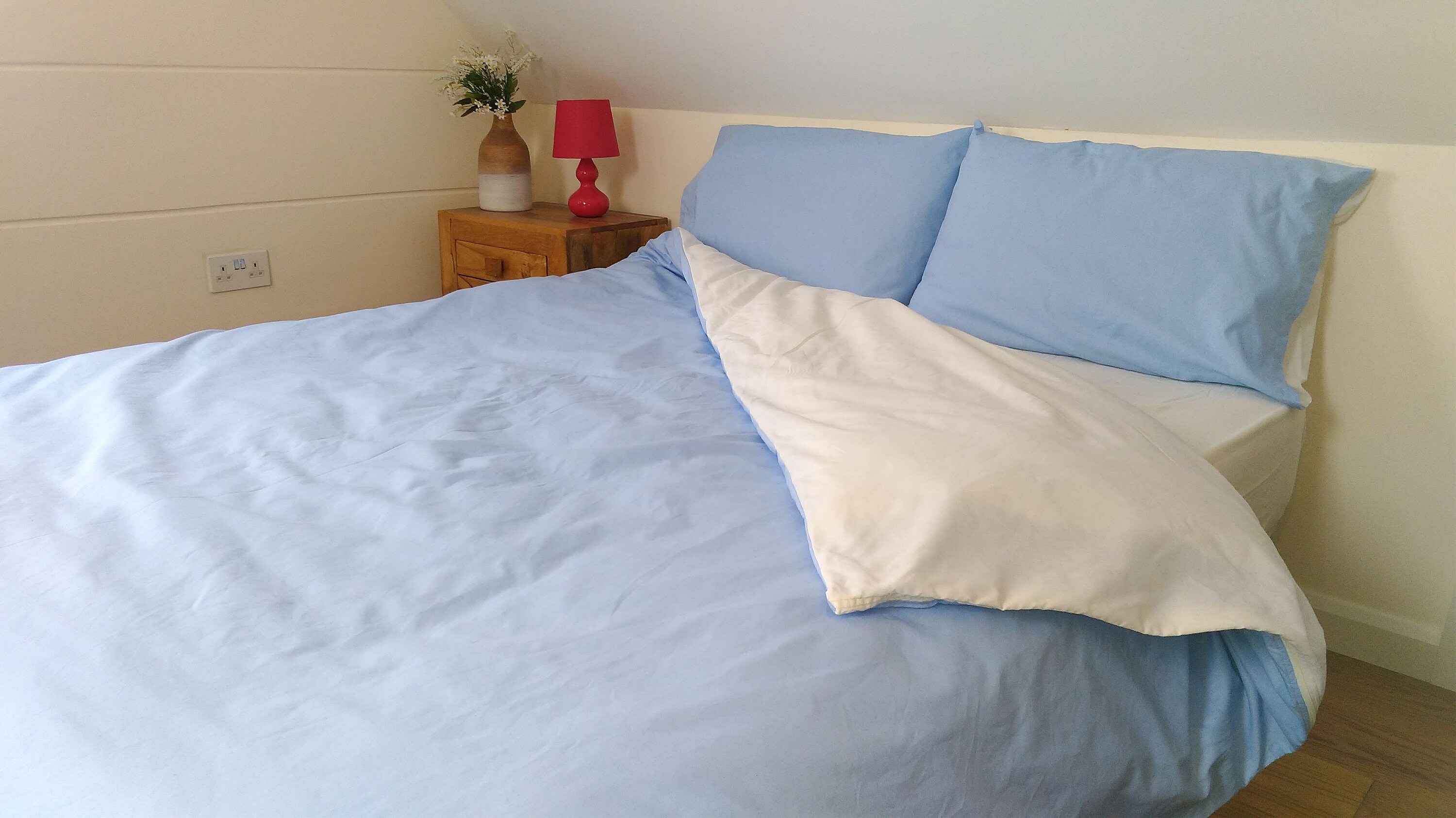 Double Duvet Cover With Continuous Zip Closure Opens Up On Etsy