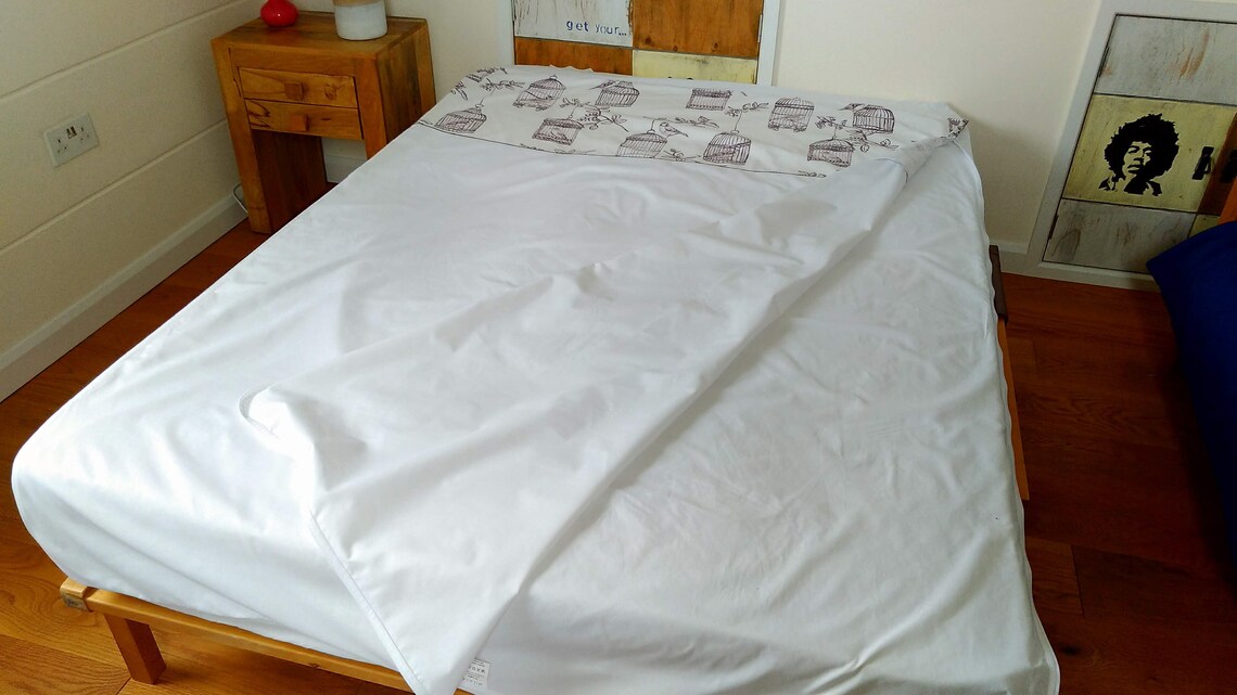 Single Duvet Cover With Continuous ZIP Closure Opens up on Etsy