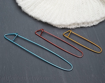 Knitting stitch holder set of 3, Lightweight aluminium stitch holder, Large Metallic stitch holders, Knitting markers, Safety pin