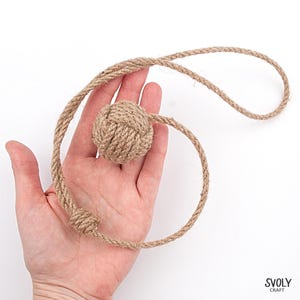 Monkey Fist Curtain Tieback with a single ball, Handmade macrame Holdbacks for Drapes, For Office, Living Room, beach house