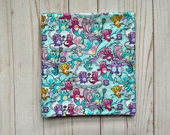 Comic BEARS and WATER ANIMALS Book Sleeve, Padded Protector Pouch (Tablet), Book Lover Gift