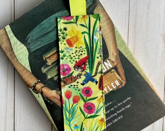 CATS, Floral Spring Garden Fabric Bookmark, Bookmark with tab, Bookmark, Bookish Gift, Book Lover Gift, Cat Lover, Stocking Stuffer