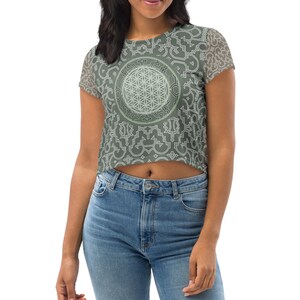 Shipibo Green Crop Top, Womens,Chakra, Sacred Geometry, Yoga, Festival, Platonic Solid, Flower of Life, Yoga Wear, Printed Top, Yoga Top.