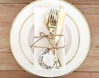 white gold paper plates