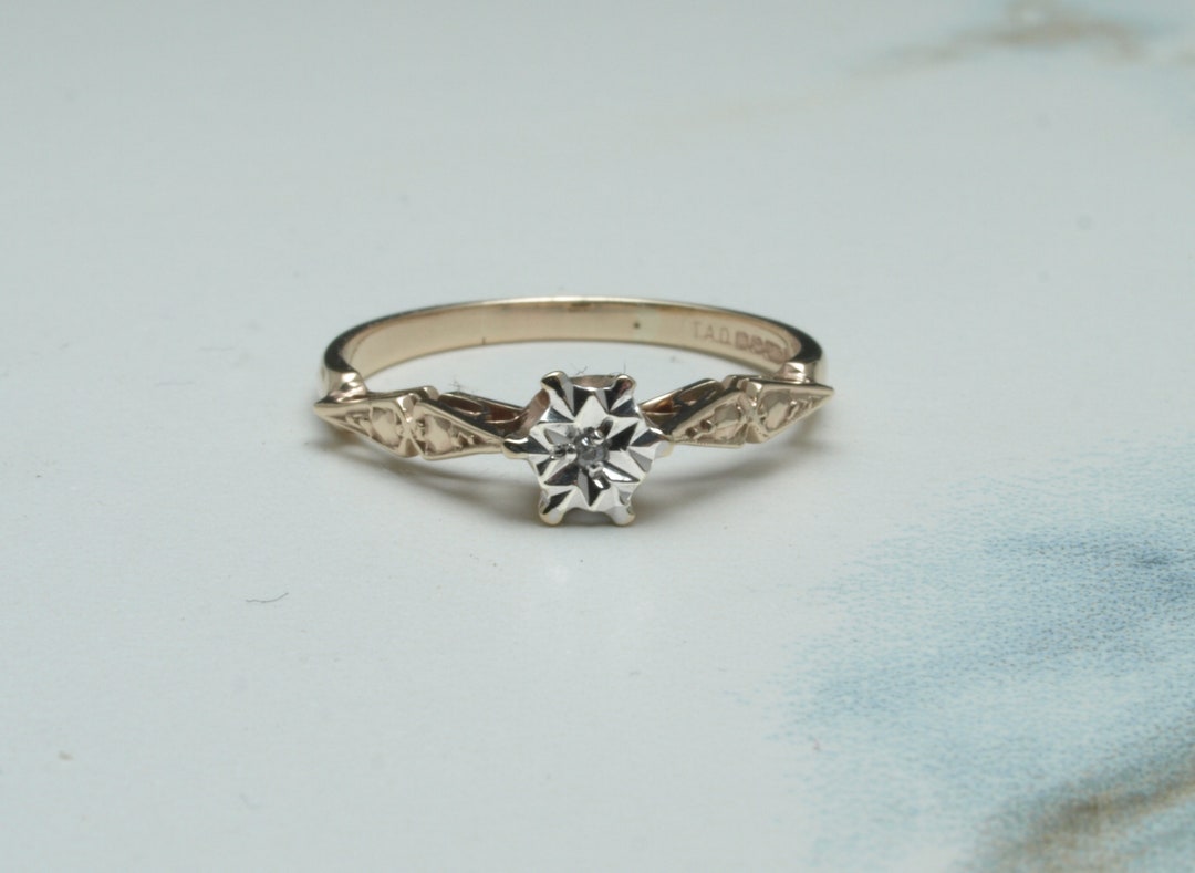 Gold and Diamond Solitaire Ring - Etsy