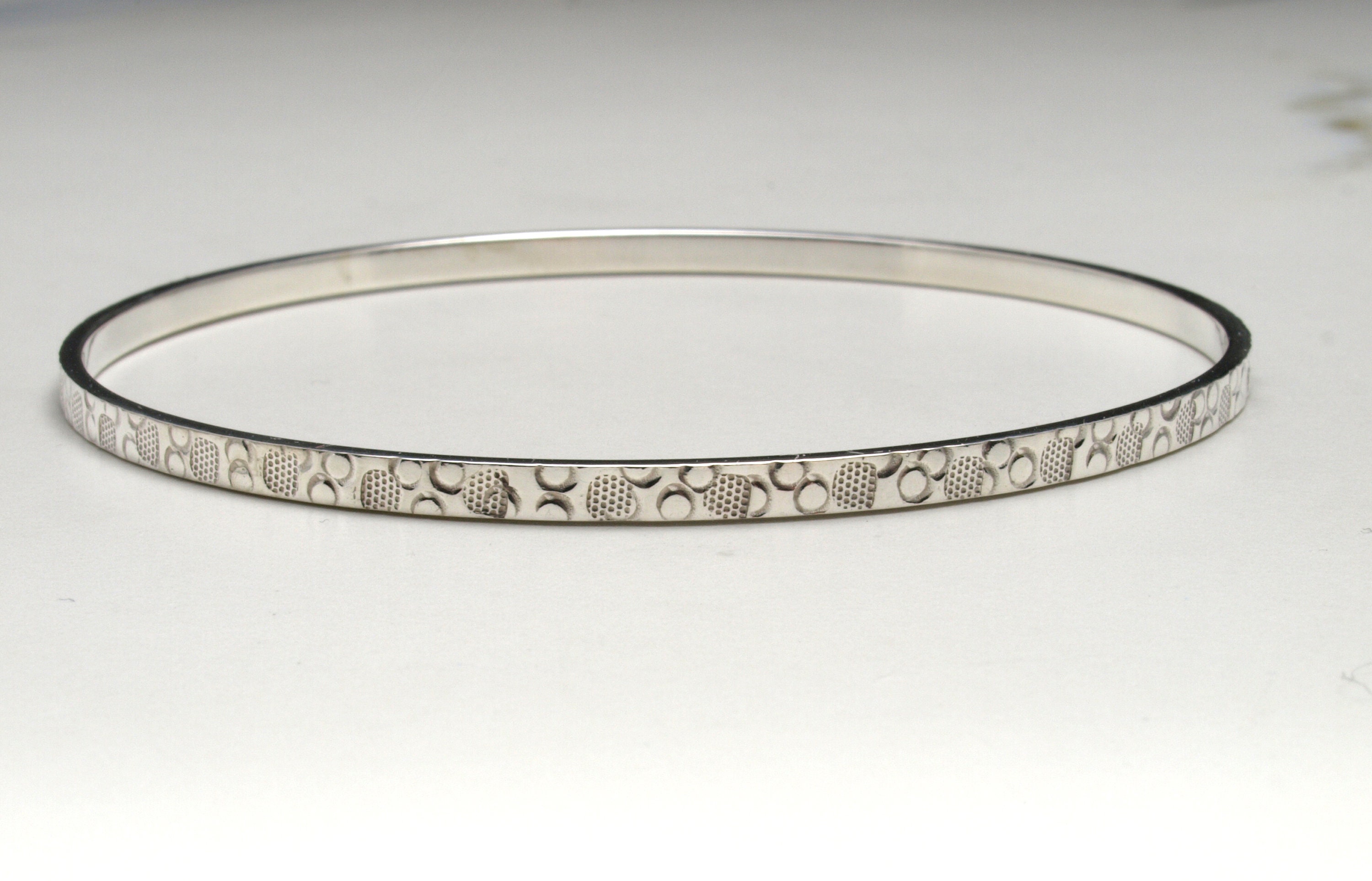 ブレスレット Bubble Arm Bangle (Silver) Big Double Bubble Cuff Bracelet Silver | KÒTY