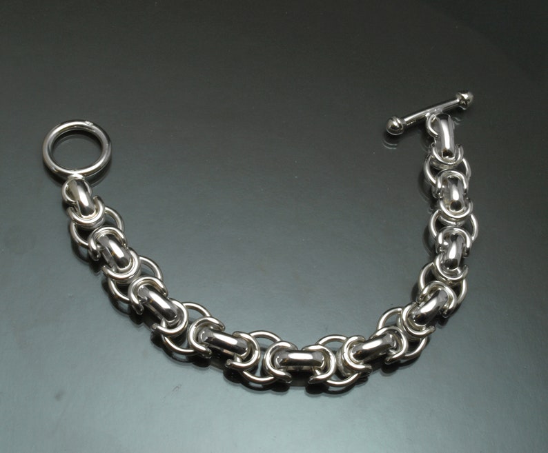 Unusual silver link bracelet