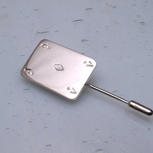 Épinglette carte à jouer