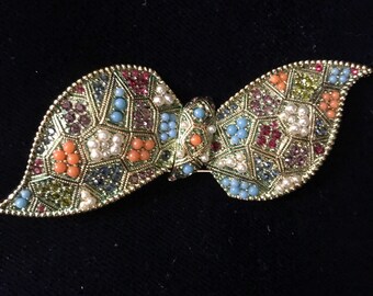 Broche de lazo con tesoro enterrado de D&#39;orlan: chapado en oro de 22 k, cristales de Swarovski engastados a mano, firmado 0670