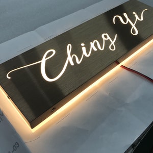 Personalized Light Box with Logo, Cordless LED Illuminated Block Display  Sign Table Lamp, Cube