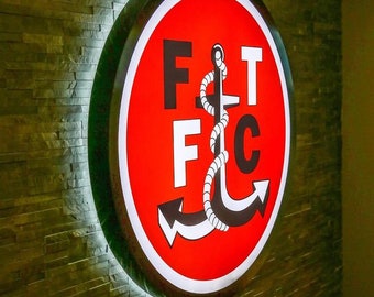 Custom Backlit Logo Sign: Illuminated 3D Metal Signage