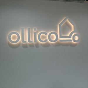 Letrero iluminado, Letrero retroiluminado de acero inoxidable personalizado, Letrero retroiluminado con letras de logotipos comerciales, Letreros luminosos de metal con veta de madera y transferencia de calor