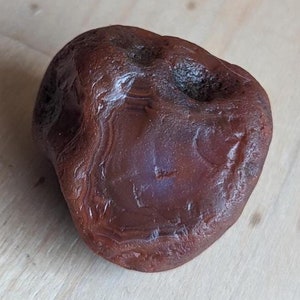 Top Shelf Gorgeous Banded Unique Lake Superior Agate Purple Interior .6oz
