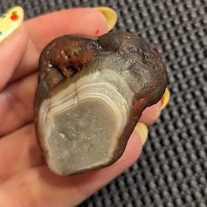 1.8oz Gorgeous Banded Top Shelf Lake Superior Agate
