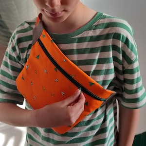 Kids Fanny Pack sewing pattern - Sew a fun pouch for your little ones - Easy kids and teens bag sewing pattern.